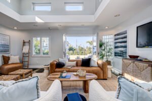 Home Staging by Mid Modern Designs at 110 N Juanita Ave Redondo Beach, CA 90277 (17)
