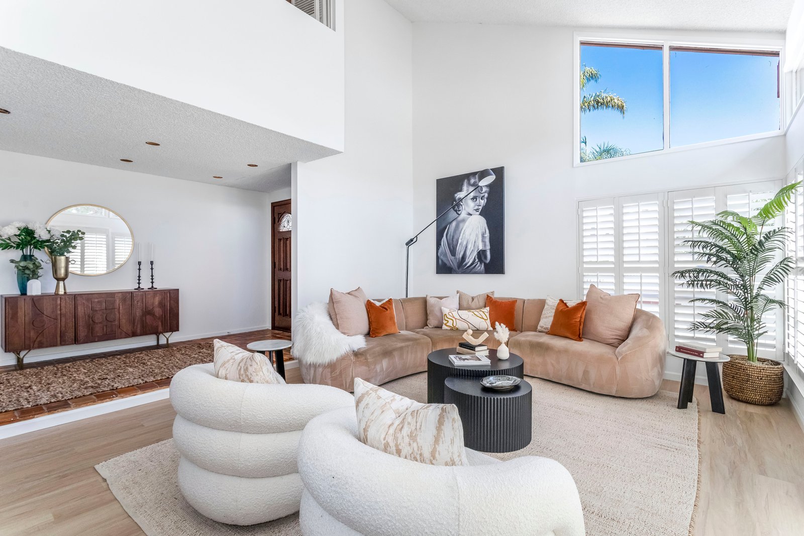 Mid-Century Staging in Bel Air Glen