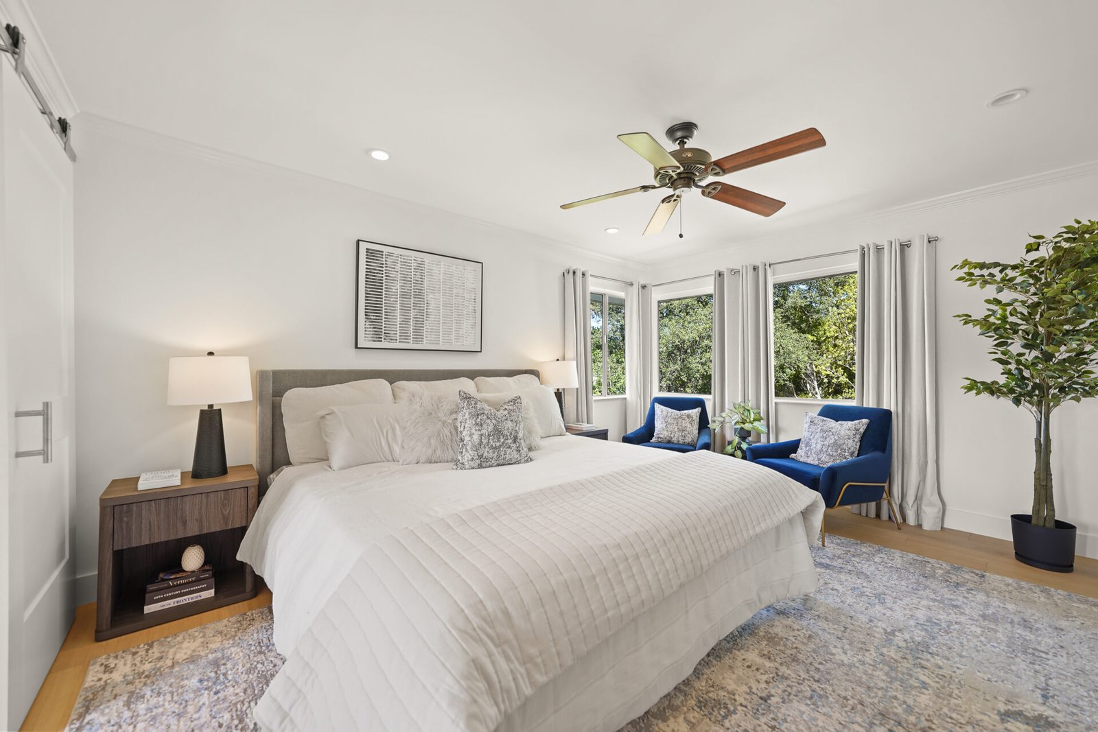 Beautiful Home Staging Completed by Mid Modern Designs at 22334 Liberty Bell Rd, Calabasas, CA 91302 (11)